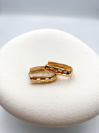 Oval Çift Taraflı Delikli Halka Küpe