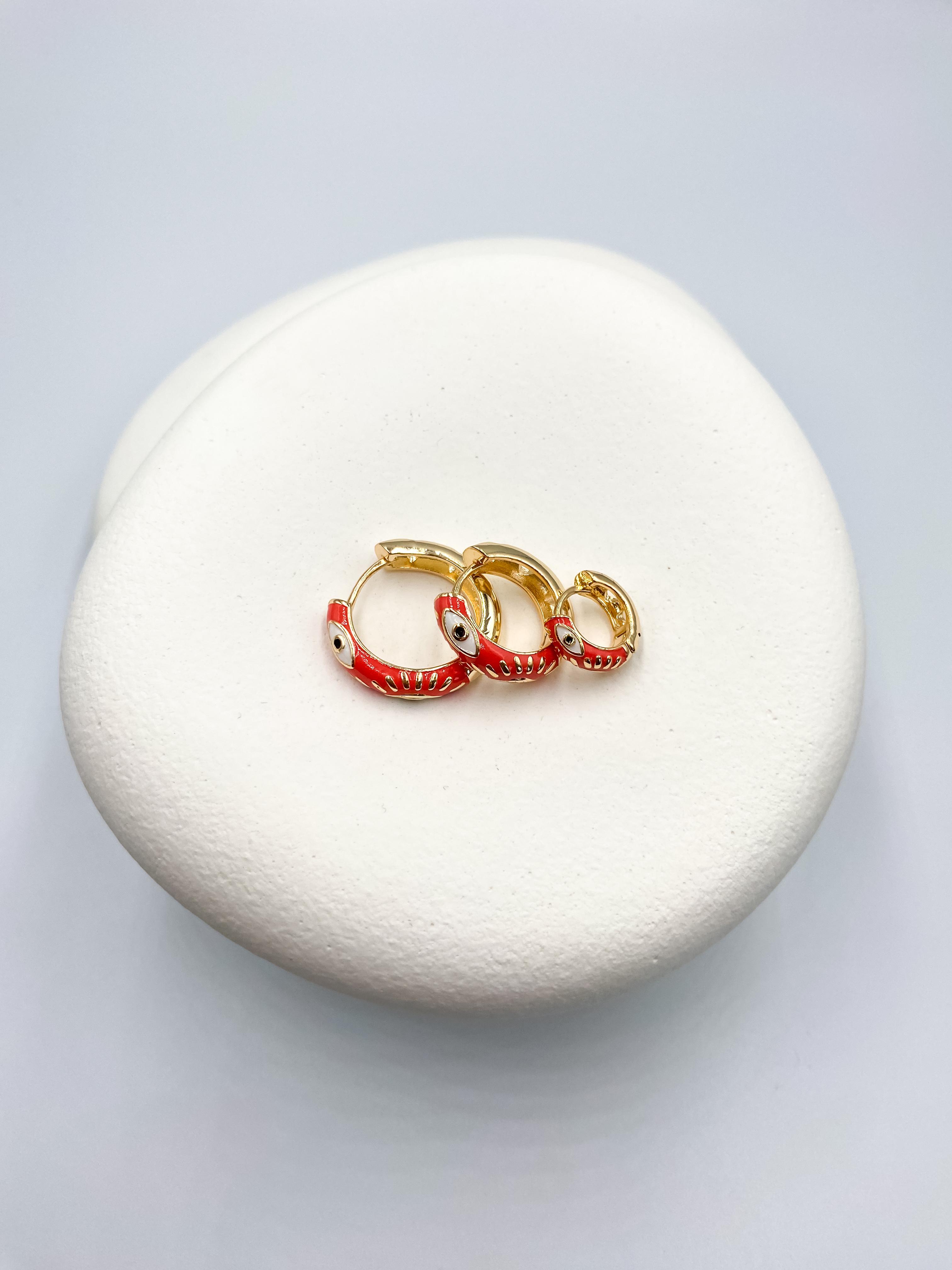 Kırmızı Göz Detaylı Halka Küpe
