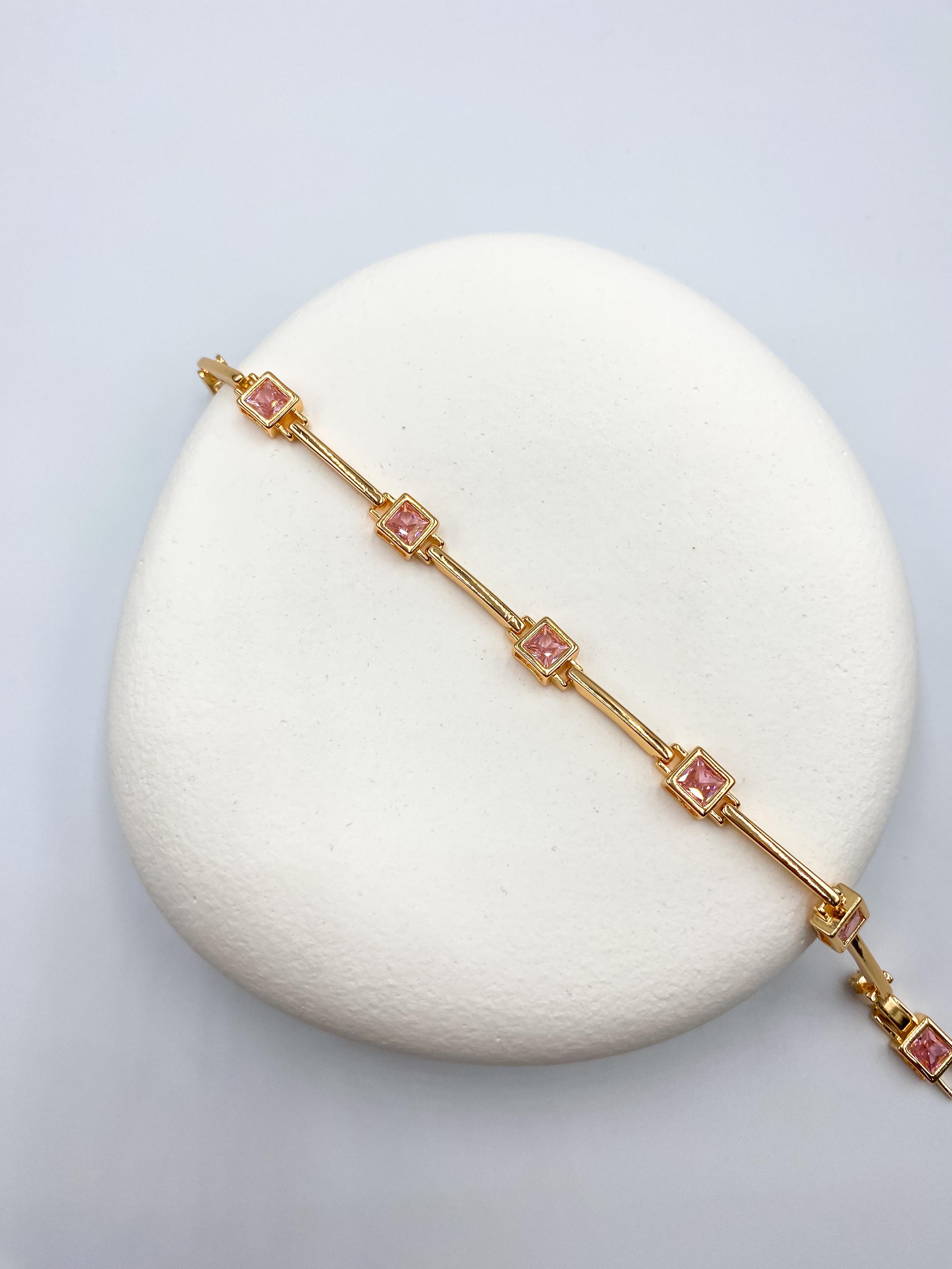 Pembe Kare Taşlı Çelik Bileklik