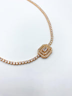 Kare Kesim Tam Taşlı Çelik Kolye