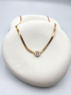 Tek Taş Detaylı Yılan Zincir Kolye