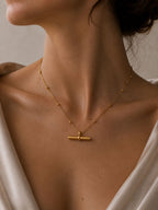 Top Detaylı T Bar Kolye - 18K