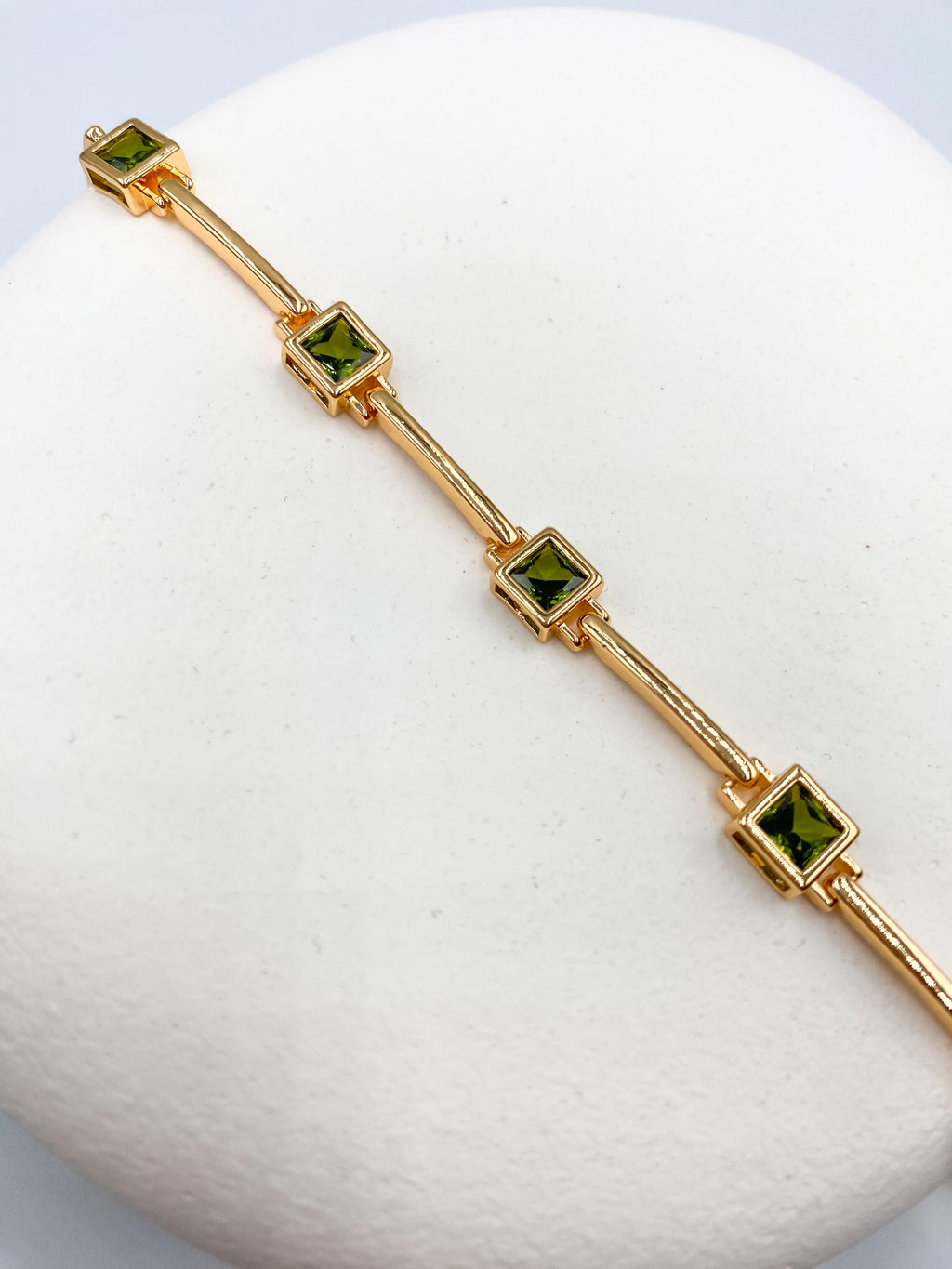 Yeşil Kare Taşlı Çelik Bileklik